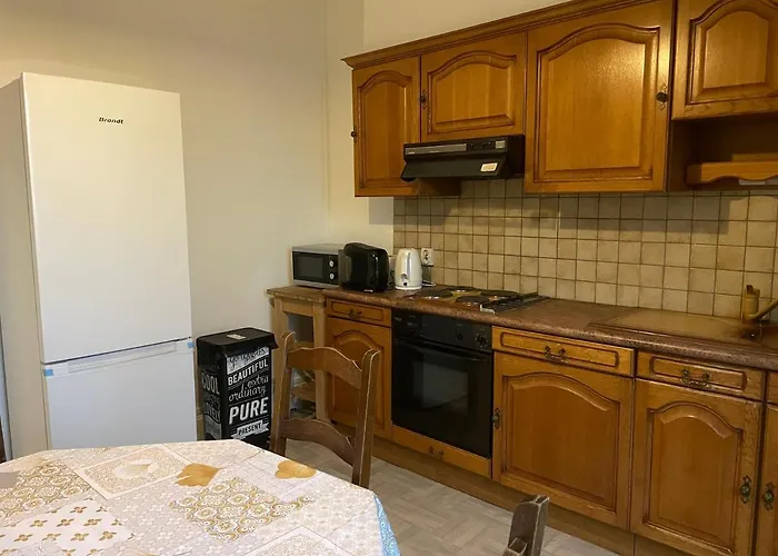 Entier A Artem - Proche De Thermal Нанси